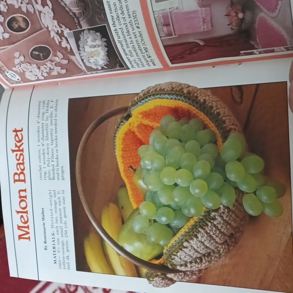 Annie's Crochet Newsletter Sept-Oct 1988 - Picture 7 of 9